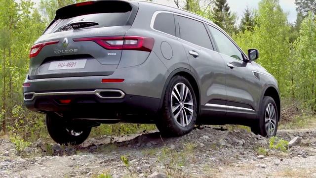 Even het terrein in met de nieuwe Renault Koleos смотреть онлайн