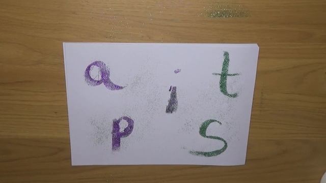 Glitter Phonics Game смотреть онлайн