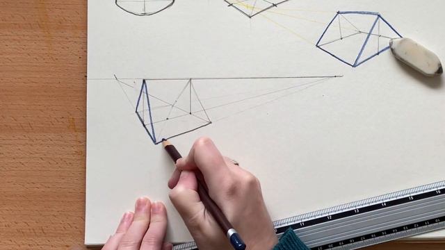 Построения и перспектива. Урок 5. Объемные геометрические фигуры смотреть онлайн