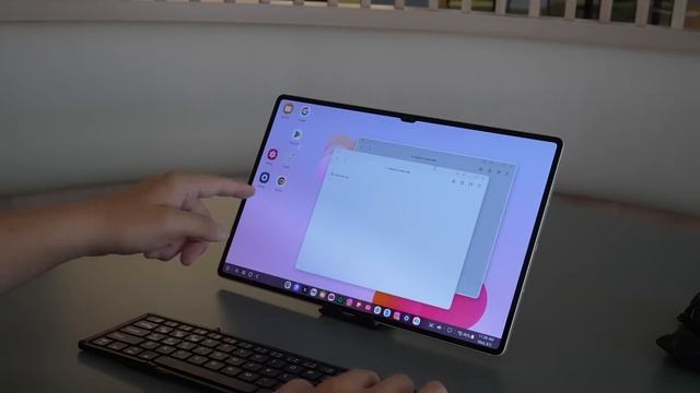 Samsung Tab S9 Ultra Review: DeX Makes It A Work Machine смотреть онлайн