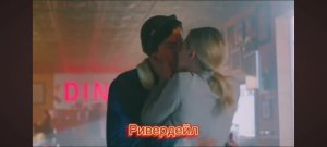 ?ТОП-5 популярных сериалов про школу, подростков и отношения.mp4