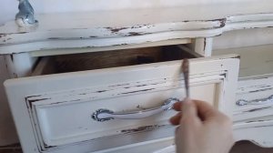 Имитация состаривания мебели