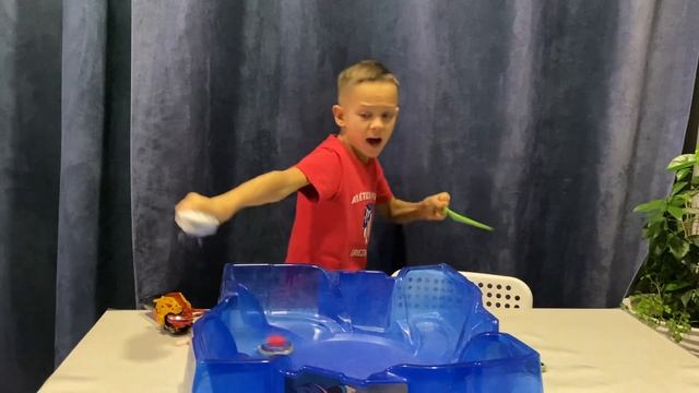 ИНФИНИТИ НАДО. Огненный медведь. Обзор волчка. смотреть онлайн