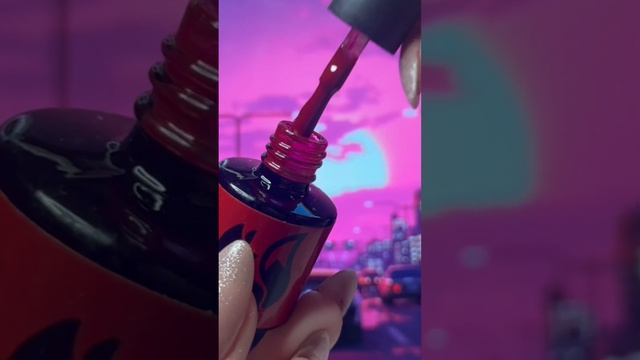 Тот самый винный бордовый цвет. Полное видео смотри на канале ☝? #маникюр #красныйманикюр смотреть онлайн