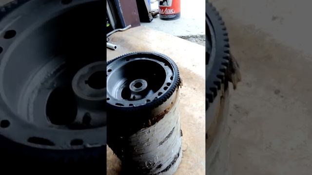 Садим венец на маховик Ветерка смотреть онлайн