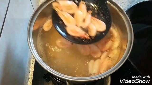 Сырный суп с креветками #простойрецеп смотреть онлайн