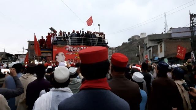 خیبر عوامی نیشنل پارٹی صوبائی قیادت ریلی احتجاج طورخم، ایمل ولی خان نے کیا کہا، پارٹ 1 смотреть онлайн