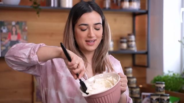 Kinder-Bueno-Torte Mit Kikis Cream Hazel | Kaufland