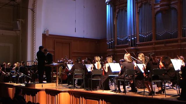Профессия дирижер.Оркестр Московской Государственной Консерватории.Дирижер Вячеслав Валеев. смотреть онлайн