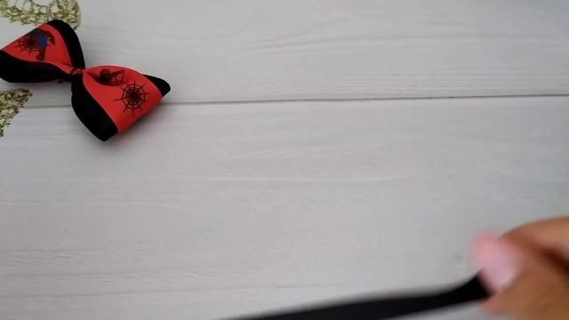 Бабочка для мальчиков Spider-Man. Крепление. смотреть онлайн