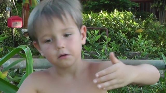 Что НЕ едят дети сыроеды. Часть 24. Масло, соль, орехи на сыроедении. смотреть онлайн