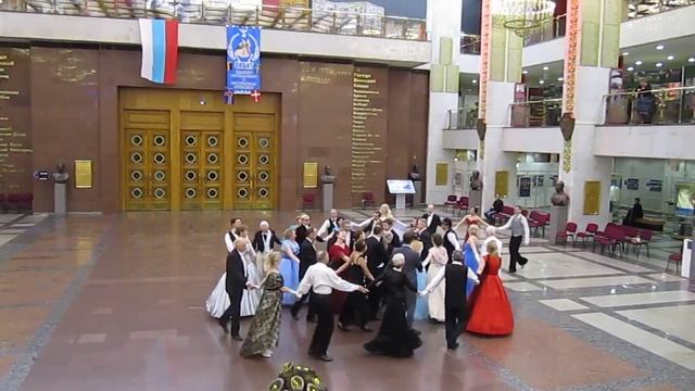 Фарандола. Традиционный осенний бал в музее ВОВ на ПГ 18.11.17 смотреть онлайн