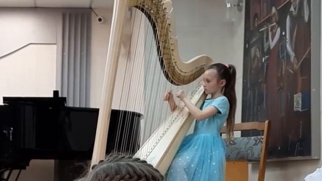 Гранжани М. "Маленький вальс", исп. Стефания Казьмина смотреть онлайн