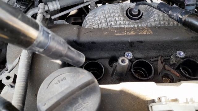 Замена свечей зажигания на Хендай Солярис 2.1.4.100 л.с. смотреть онлайн