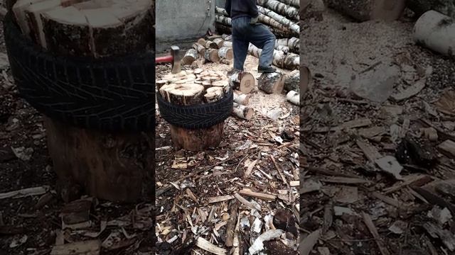 Дровосек. Колоть дрова колуном от 5 кубов час
