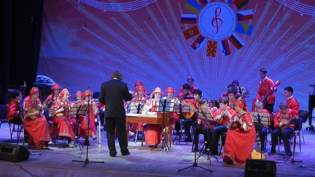 оркестр школы им Моцарта руководитель Пряжников Ю.М. Македонская сюита 2 и 3 часть смотреть онлайн