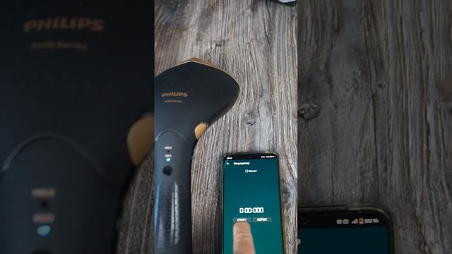 Обзор ручного отпаривателя Philips STH7060 Vertical ver смотреть онлайн