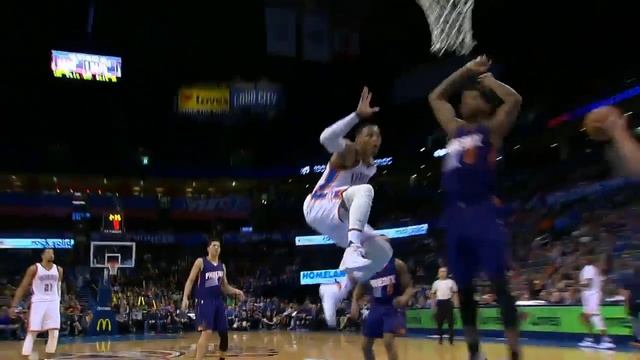 React Focus - Russell Westbrook SICK Shammgod and Pass for 22nd Assist 12 17 16 Reaction смотреть онлайн