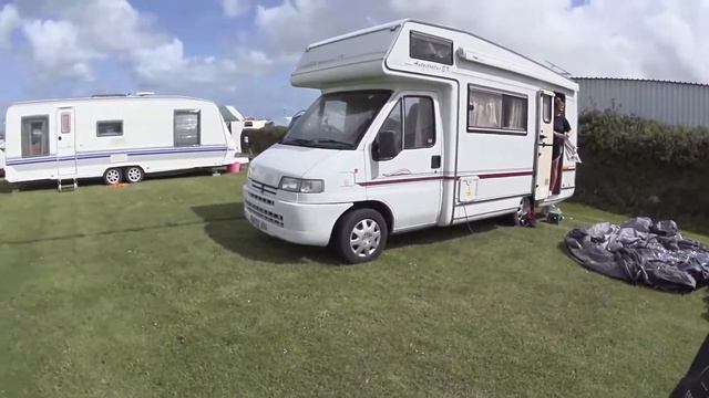 В автодоме по Англии. Обзор сайтов для кемпинга. Watergate Bay. Cornwall