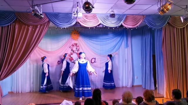 Концертная программа "Весенний хоровод", посвященная Международному женскому дню. смотреть онлайн