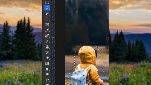 How to Use the Content-Aware Fill in Photoshop CC | Adobe Photoshop For Beginners смотреть онлайн
