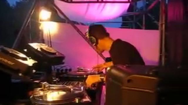 Pieter Leijten live @ Breda Beats 17-09-2006 (1) смотреть онлайн