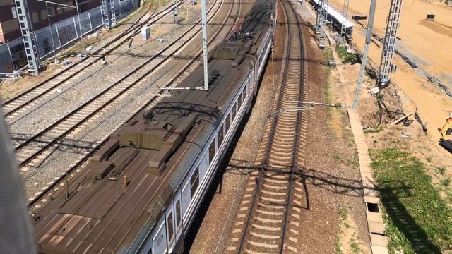ЭД4М-0463 ЦППК Перекраска Наше Подмосковье На перегоне Фили-Славянский бульвар смотреть онлайн