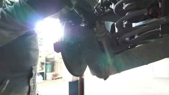 Замена колодок и дисков на VOLVO XC60 с электроручником