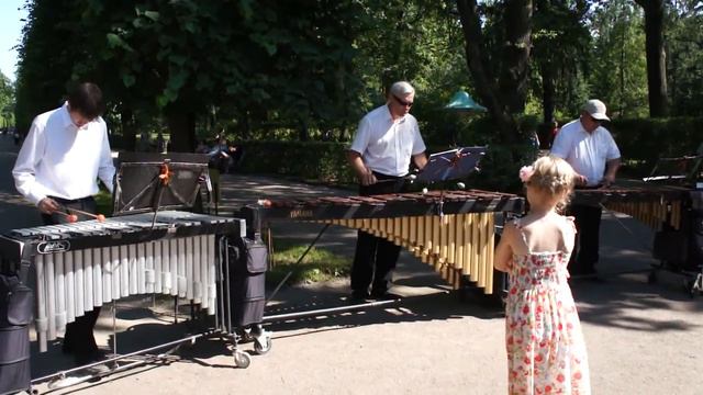 4 четверти. 4 quarters. Peterhof. St.Petersburg. 6.07.12 смотреть онлайн