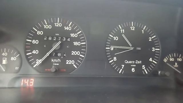 Audi 100 c3, Вольтметр. смотреть онлайн