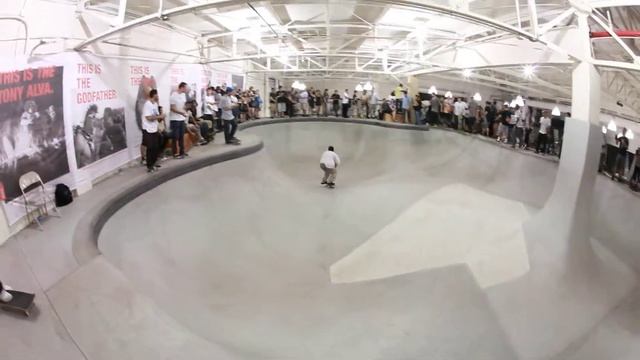 ariel perl at the house of vans смотреть онлайн