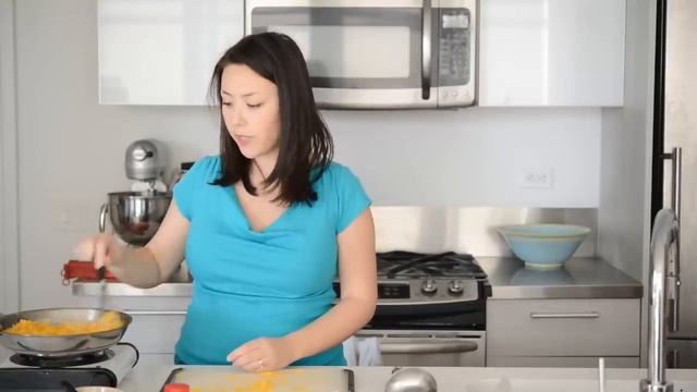 Best Homemade Nacho Cheese Sauce Recipe - Football Food смотреть онлайн