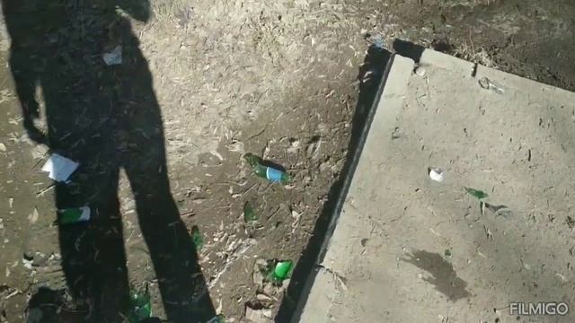 Протираю машину, убираю мусор |Двор весной смотреть онлайн