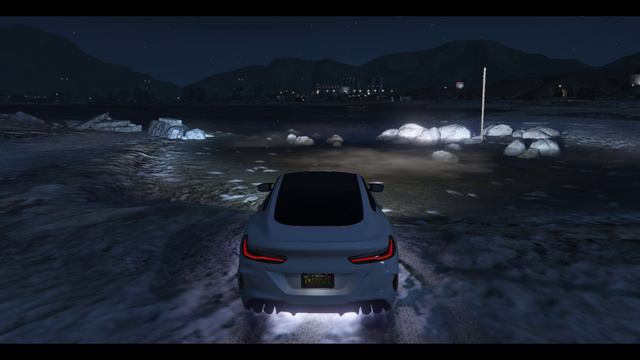 BMW M8 по ночному Лос-Cантосу