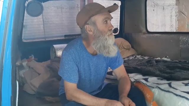 Жизнь бомжа Саида смотреть онлайн