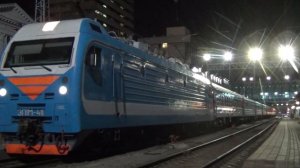 Электровоз ЭП1М-411 с пассажирским поездом №121 Владикавказ - Санкт-Петербург
