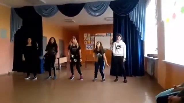 Танец под песню Цвет настроение чёрный смотреть онлайн