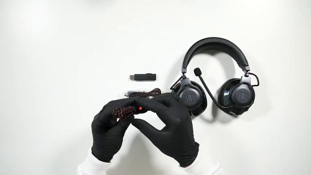 JBL Quantum 800 - ASMR Unboxing смотреть онлайн