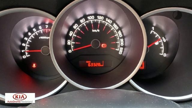 Kia Venga 1.4i DynamicPlusLine +TOP SELECTIE+ смотреть онлайн
