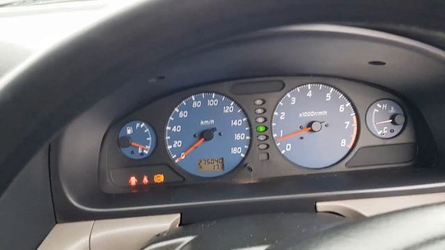 Nissan Serena, 2000 год 2 0 CVT 145 л с Https://vk.com/fox_foto