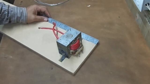 DIY PIROGRAPH WITH MICROWAVE TRANSFORMER / ПИРОГРАФ С МИКРОВОЛНОВЫМ ТРАНСФОРМАТОРОМ смотреть онлайн