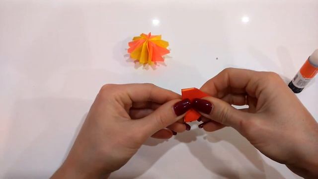 DIY Новогодняя гирлянда из цветной бумаги 3D смотреть онлайн