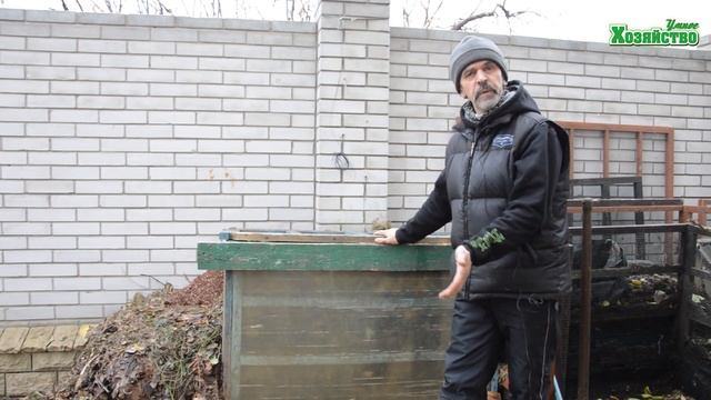 Разведение червей - часть 2 . Зимовка и Кормежка червя ! смотреть онлайн