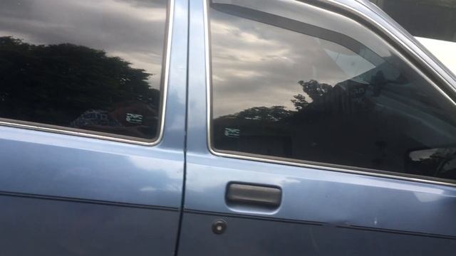 Обокрали машину - скрутили колпачки с нипелей смотреть онлайн