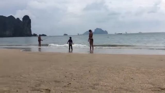 Ао Нанг пляж в Краби Тайланд смотреть онлайн