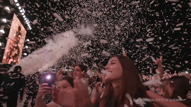 Charlotte Cardin - FEQ 2022 смотреть онлайн