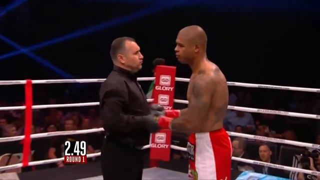 Совсем не важно, как ты ударишь, а важно, КАКОЙ ДЕРЖИШЬ УДАР, как двигаешься вперед