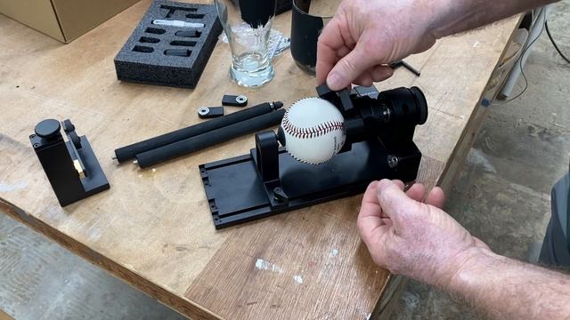 xTools Rotary Attachment 2 PRO Complete Setup смотреть онлайн
