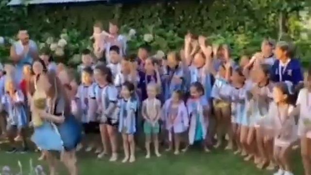 Как дети празднуют Дни Рождения в Аргентине ? смотреть онлайн