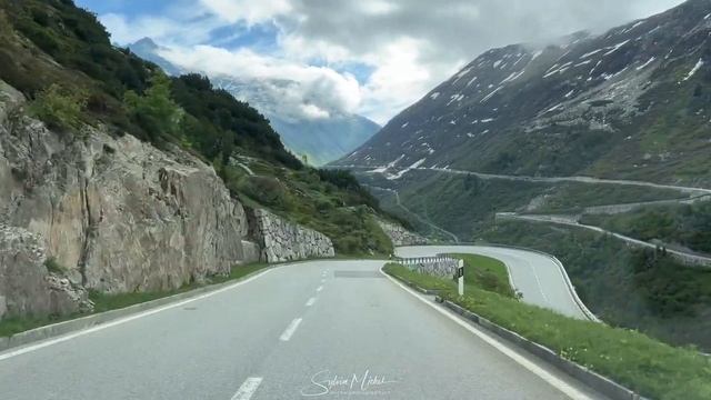 Grand Tour Switzerland - Grimselpass - Furkapass 4K смотреть онлайн